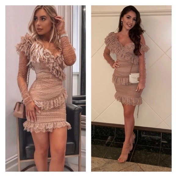 HOUSE OF CB Sorrel Blush Pink Off the Shoulder Lace Ruffle Mini Dress Large NWT - Picture 7 of 16